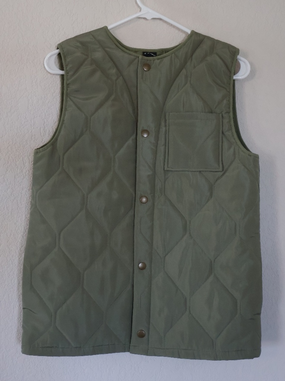 Art Class green quilted vest sz XL